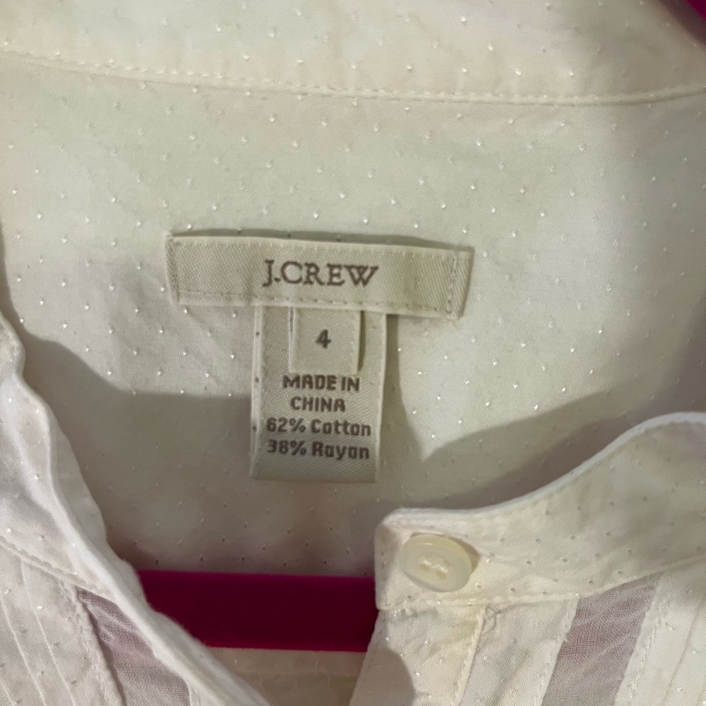 J. Crew - Swiss dot white tuxedo style blouse - size 4 - Picture 2 of 4